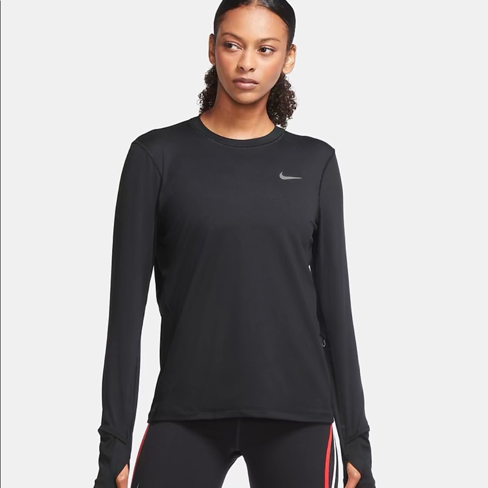 Nike long sleeved black